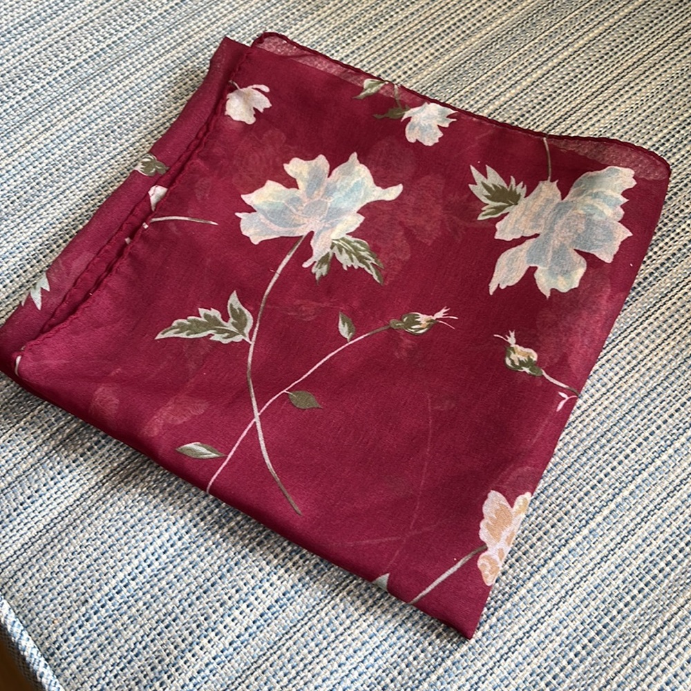 Scarf-burgundy background